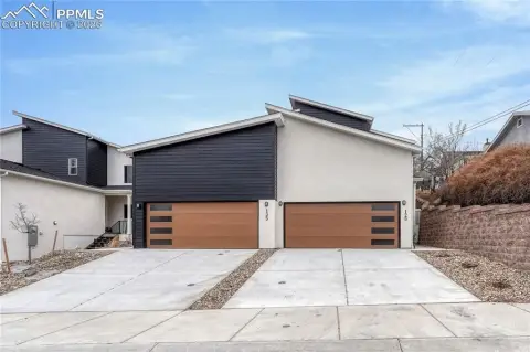 New Duplex in Creekwalk