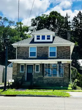 Updated Mixed-Use Property