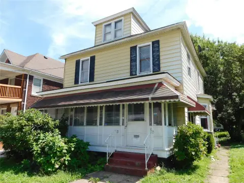Two-Unit Duplex with Central Air