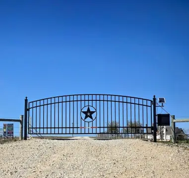 Secluded Pasture and Recreation Land