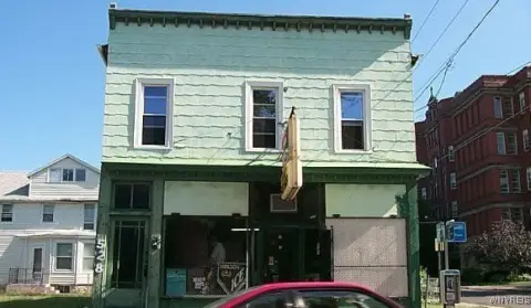 Mixed-Use Building With Apartments