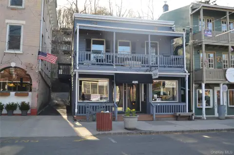 Retail/Office Space in Piermont