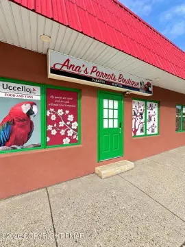 Retail Space with Rear Storage