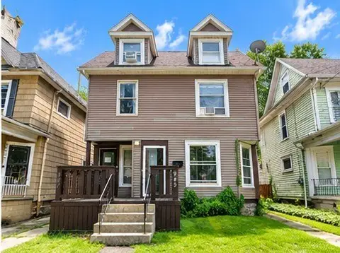 Quadplex with In-Unit Laundry