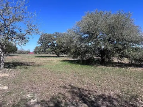La Grange Acreage with Utilities
