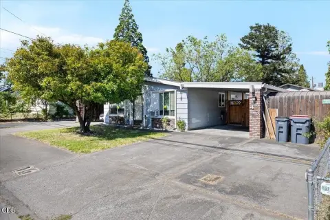 Turnkey Duplex with Private Yards