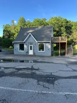 Riverside Commercial Property with Potential