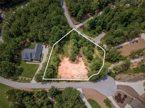 Nearly Level Waterfront Lot
