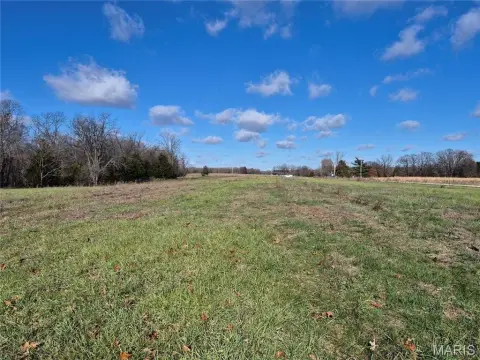 Unrestricted Land Near Highway 70
