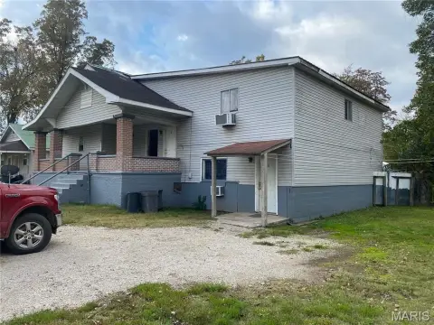 Income-Producing 4-Plex Near Park