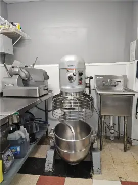 Turnkey Pizza Restaurant Opportunity