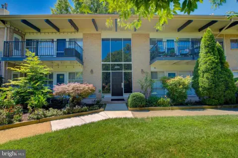 Remodeled Residential Income Condo