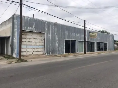 Del Rio Industrial/Warehouse Opportunity