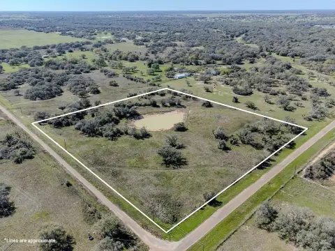 Scenic Altair, Texas Acreage