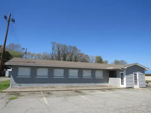 Two-Section Restaurant Building