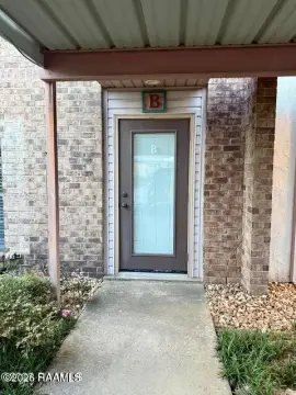 Townhouse-Style Office Unit