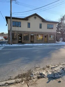 Modern Flex-Office Space in Riverdale