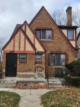 Detroit Duplex with Conversion Potential