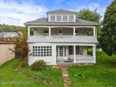 Two-Unit Duplex with Detached Garage