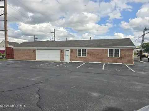 Mixed-Use Commercial Property