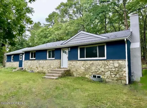 Barnegat Mixed-Use Property on 1.3 Acres