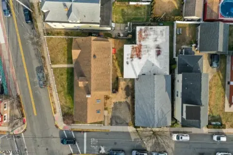 Mixed-Use Property with Large Garage