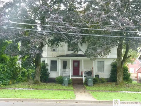 5-Unit Apartment Building