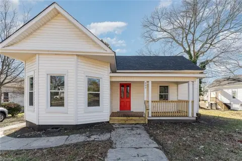 Renovated Duplex with Front Porch