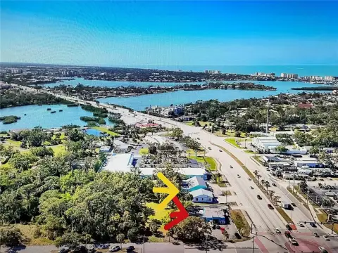 Prime Nokomis Mixed-Use Corner Lot