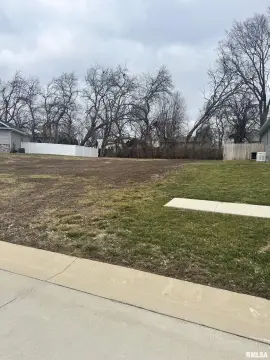 Residential Lot in The Highlands