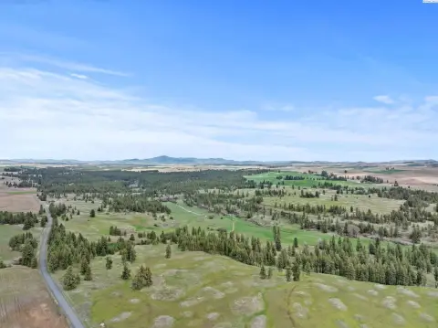 273-Acre Ranch in Rosalia, WA