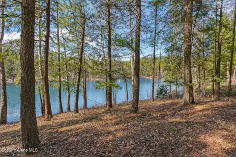 Waterfront Homesite in Golf Course Community