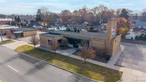 Former Bank Building on Five Mile
