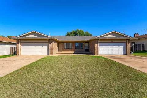 Duplex with Basement Family Rooms