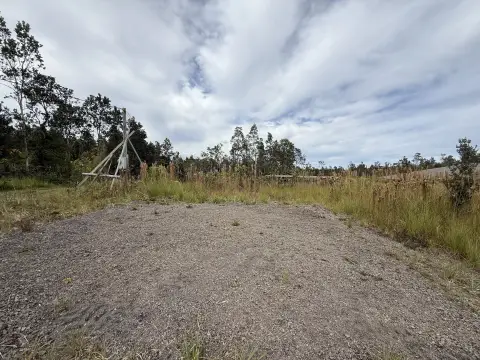 Ready-to-Build Lot in Volcano, HI