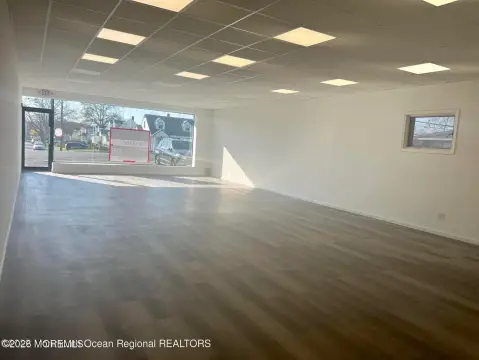 Retail/Office Space in South Amboy