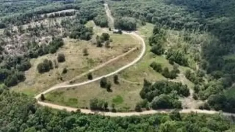 Scenic Hobby Farm Land