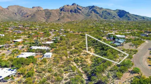 Catalina Foothills Acreage Opportunity