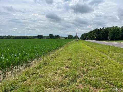 Agricultural Land with Dual Highway Frontage