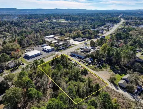 Commercial Land in High Traffic Area