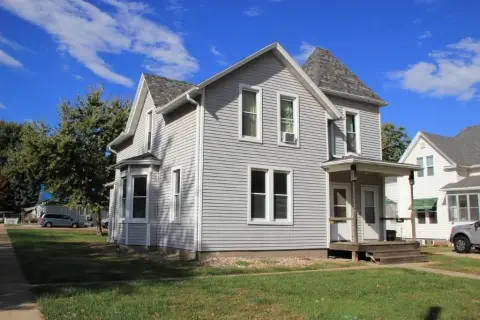 Sioux City Multi-Unit with Charm