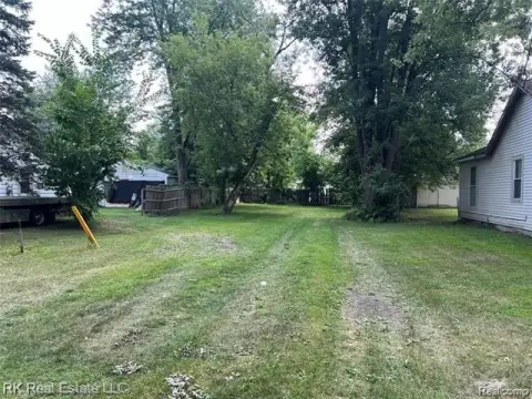 Residential Land Near Crescent Lake