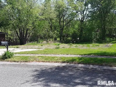 Residential Lot in Springfield, IL