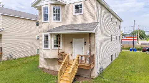 Well-Upgraded Duplex for Income