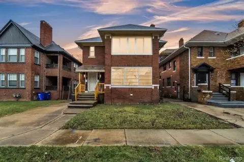 Detroit Duplex Near Historic District