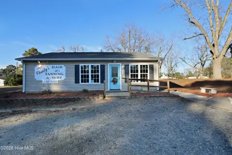 Retail Storefront with Multiple Rooms