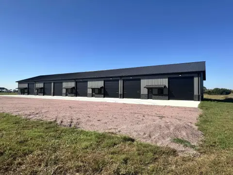 LeMars Commercial Storage Unit