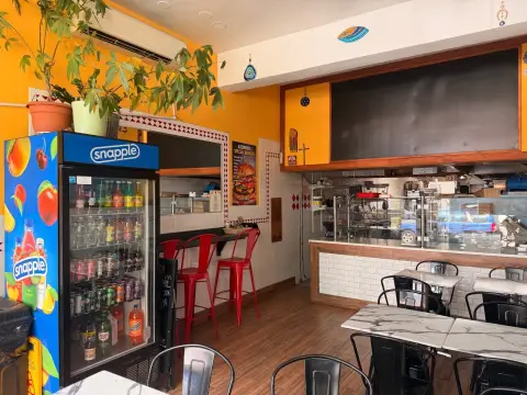 Turnkey Pizza Shop on Bell