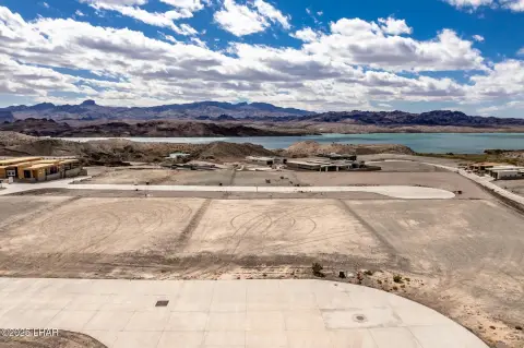 Residential Land in Lake Havasu