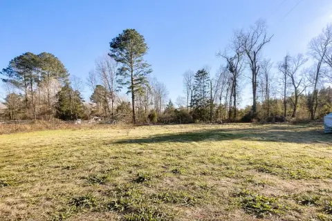 Land with Utilities in Louisville